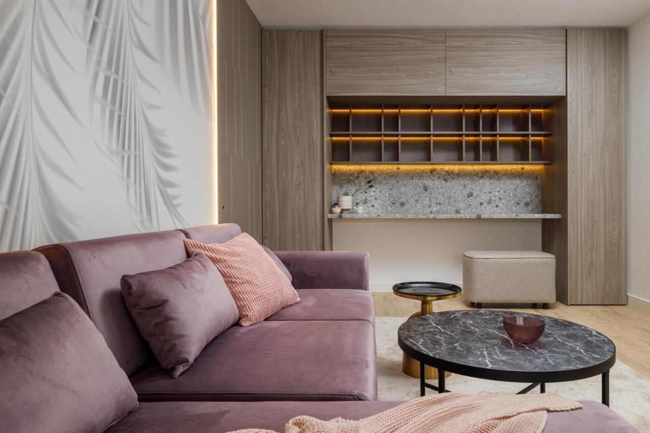 Ada Homes Coresi 707 ブラショフ エクステリア 写真